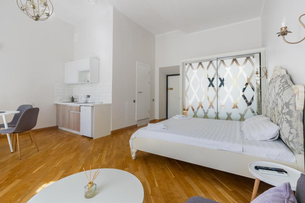 Kaykay Apartments Odessa Exteriör bild