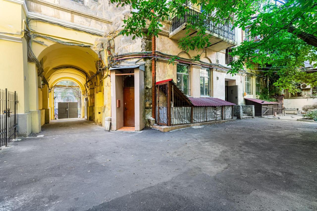 Kaykay Apartments Odessa Exteriör bild